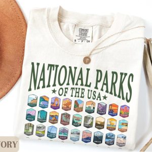 Explore US National Parks Camping & Hiking Graphic T-Shirt