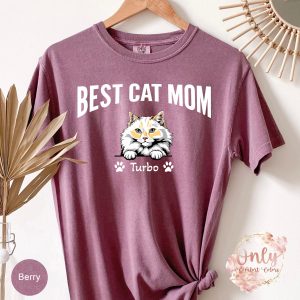 Best Cat Mom Custom Lovers Ever Funny Mother Graphic T-Shirt