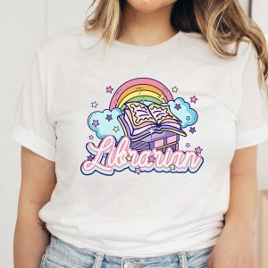 Librarian School Gift Library Lady Graphic T-Shirt