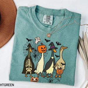 Halloween Goose Just A Spooky Funny Season Graphic T-Shirt