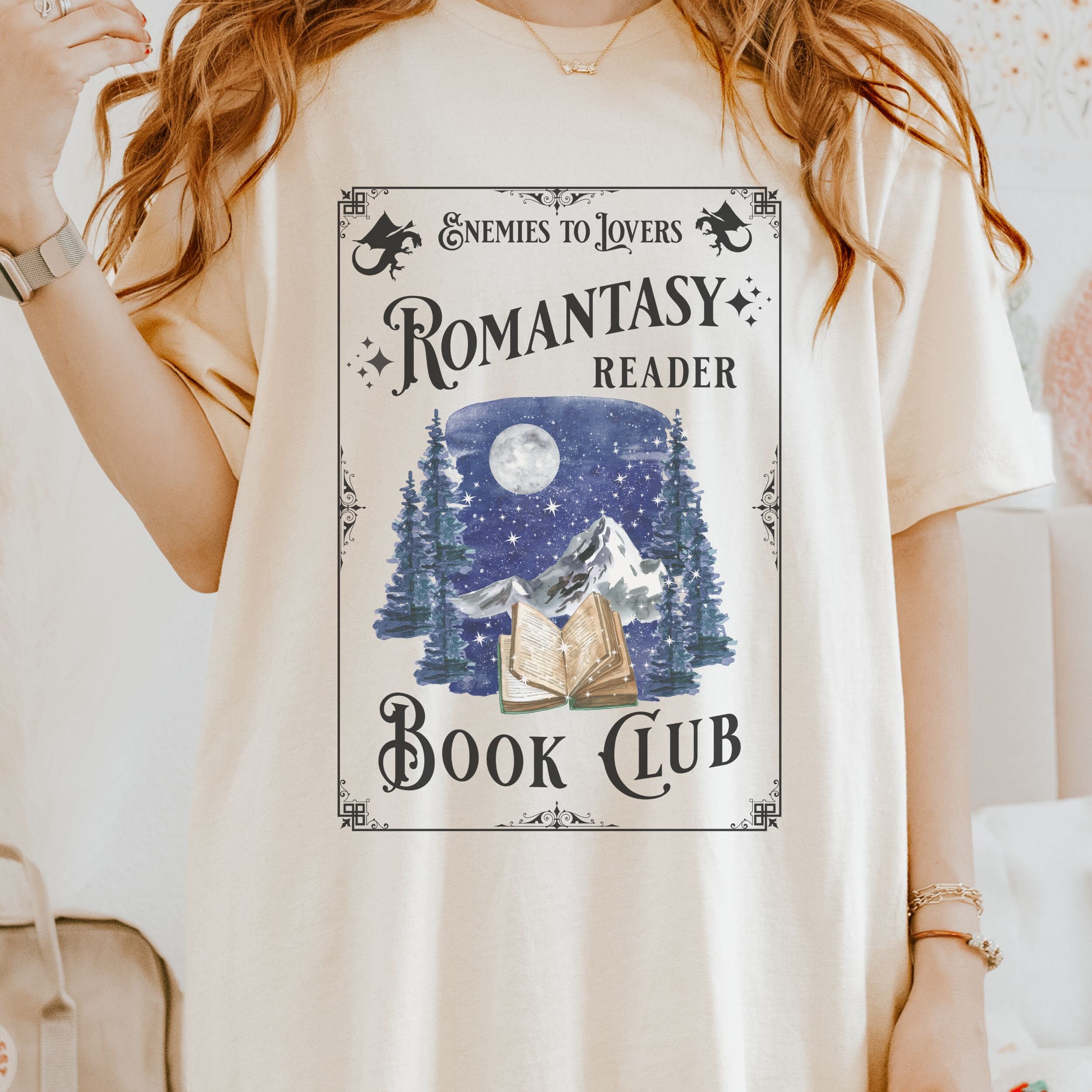 Romantasy Reader Book Club Enemies To Lovers Graphic T-Shirt