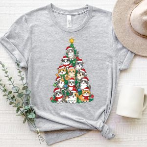 Cat Christmas Tree Cute Gift Animal Family Graphic T-Shirt