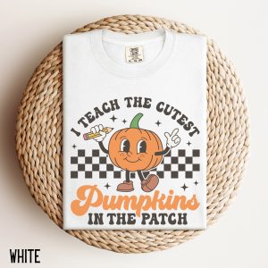 Halloween Teacher Spooky Retro Team Graphic T-Shirt