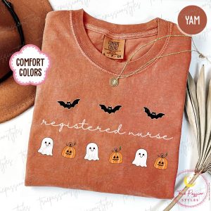 Registered Nurse Halloween Rn Nursing School Graphic T-Shirt