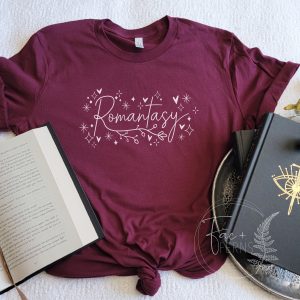 Romantasy Reader Smut Books & Dragons Graphic T-Shirt