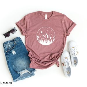 The Mountains Are Calling Adventure Hiking Graphic T-Shirt